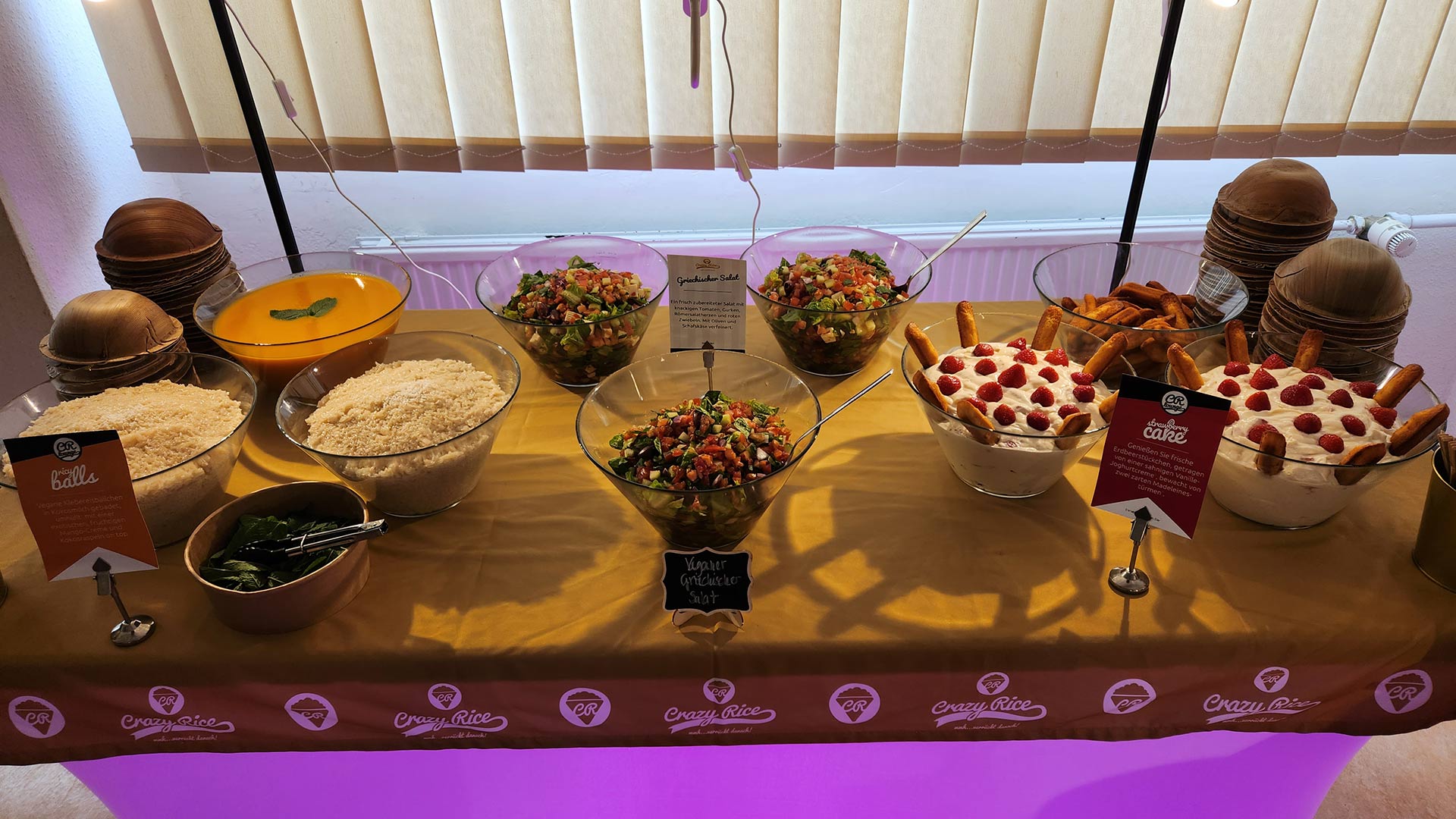 Veganes Buffet Crazy Rice